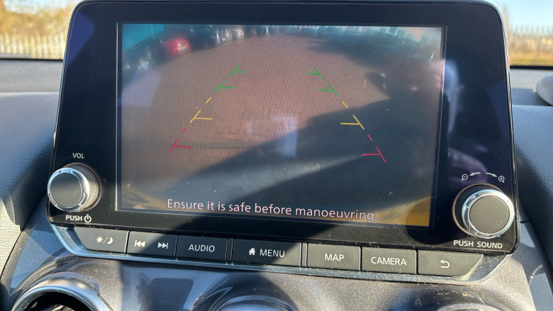 Nissan Juke 1.0 DiG-T 114 N-Connecta 5dr Petrol Hatchback